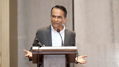  गभर्नर पौडेलले भने- खराब कर्जा बढ्दा बैंक तथा वित्तीय संस्थामा समस्या देखियो 